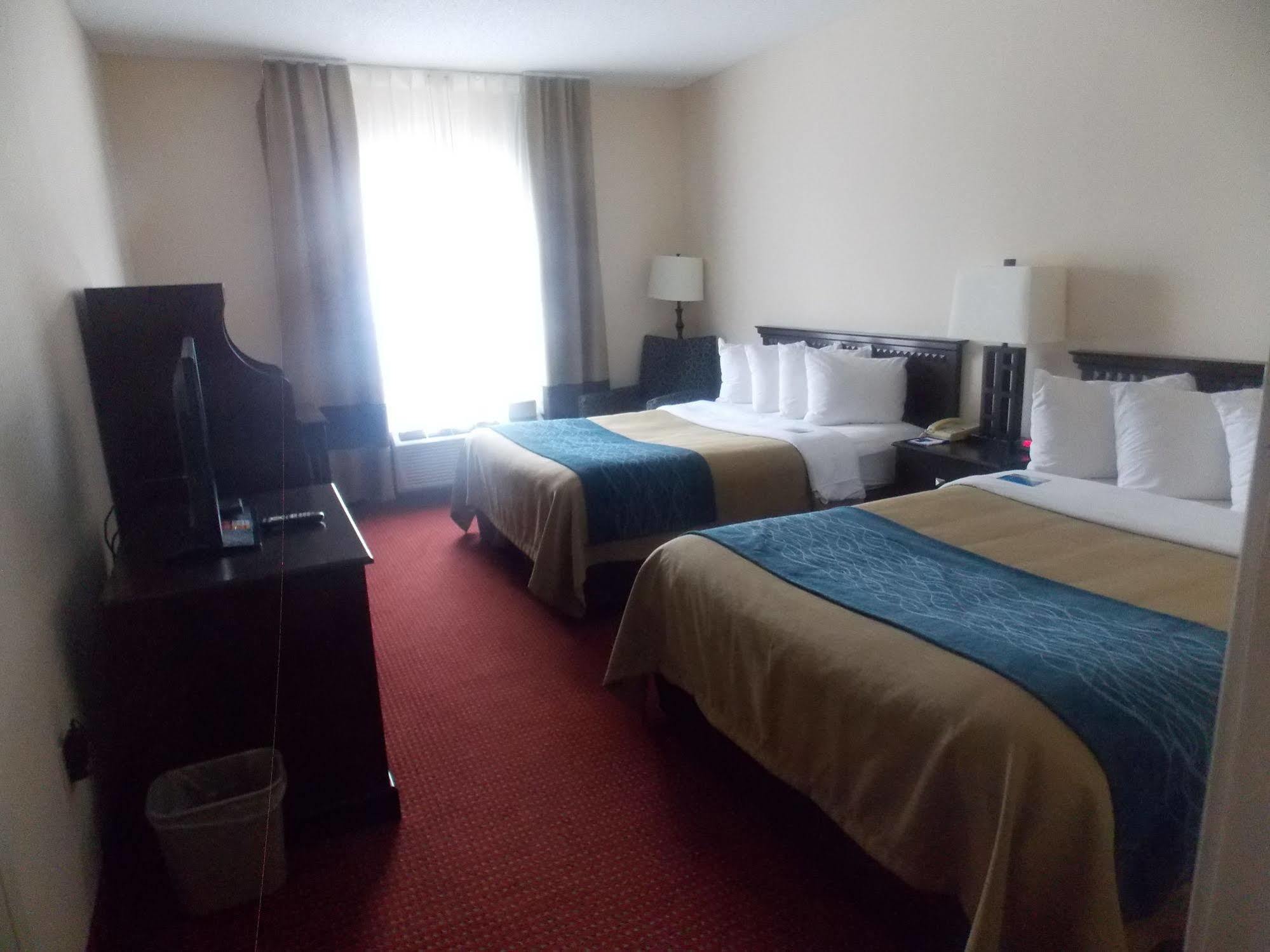 Inn&suites Hotel 2*